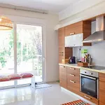 Beachfront Rio Escape - Luxurious Coastal Retreat Apartament