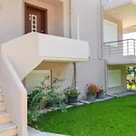 Beachfront Rio Escape - Luxurious Coastal Retreat Apartament *