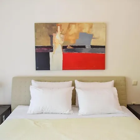 Beachfront Rio Escape - Luxurious Coastal Retreat * Patras