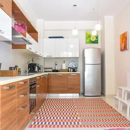 Rio Beachfront Escape - Luxurious Coastal Retreat