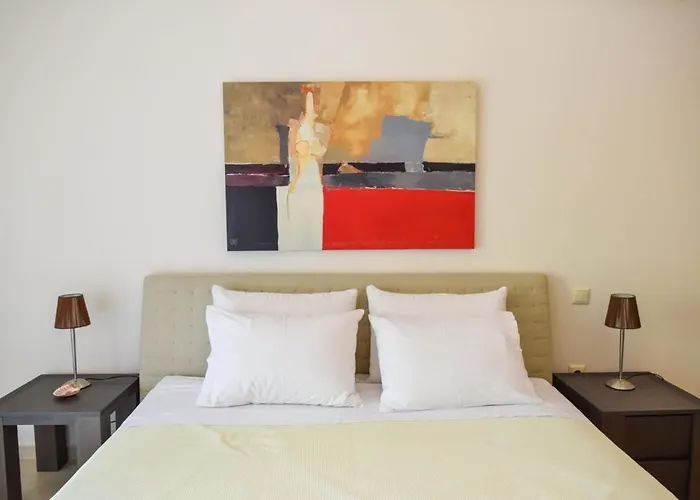 Beachfront Rio Escape - Luxurious Coastal Retreat * Патра